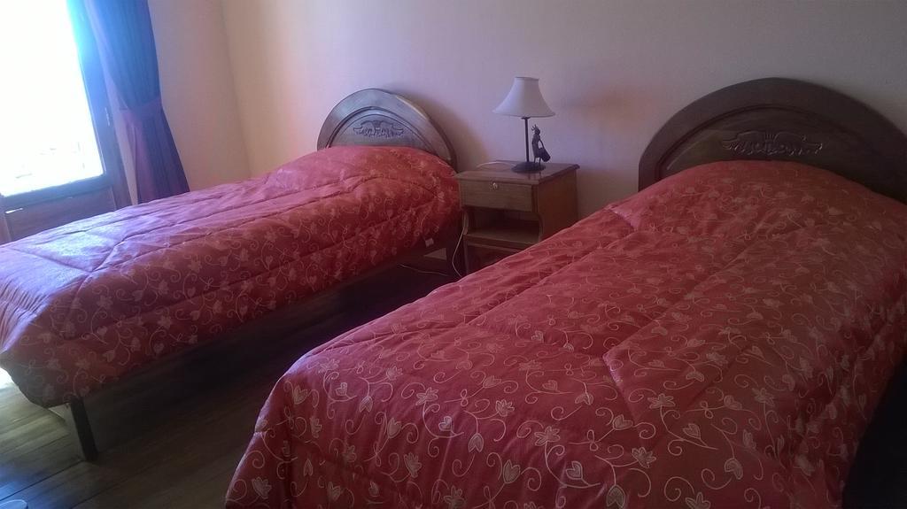 Hostal Real Los Andes Del Lago Копакабана Екстериор снимка