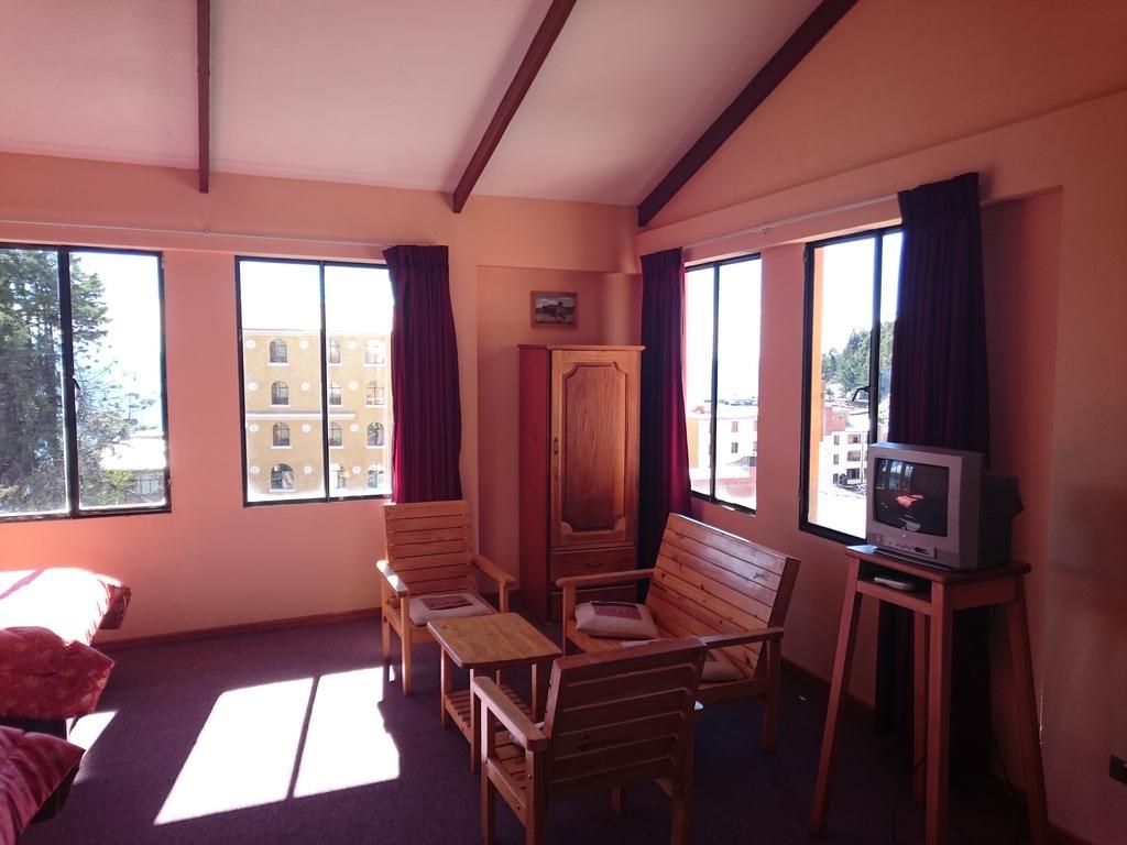 Hostal Real Los Andes Del Lago Копакабана Екстериор снимка